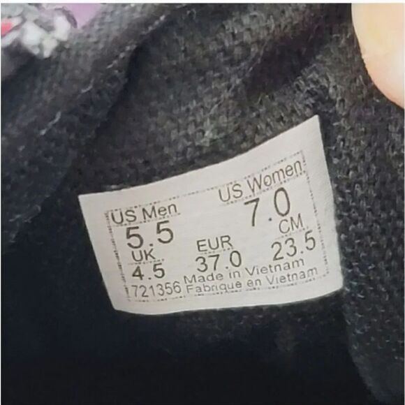 Vans Disney x The Nightmare Before Christmas x Old Skool Lock Shock and Barrel - Picture 12 of 16